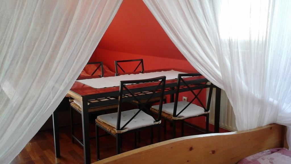 Kincses Vendeghaz Hotel Balatongyörök Zewnętrze zdjęcie