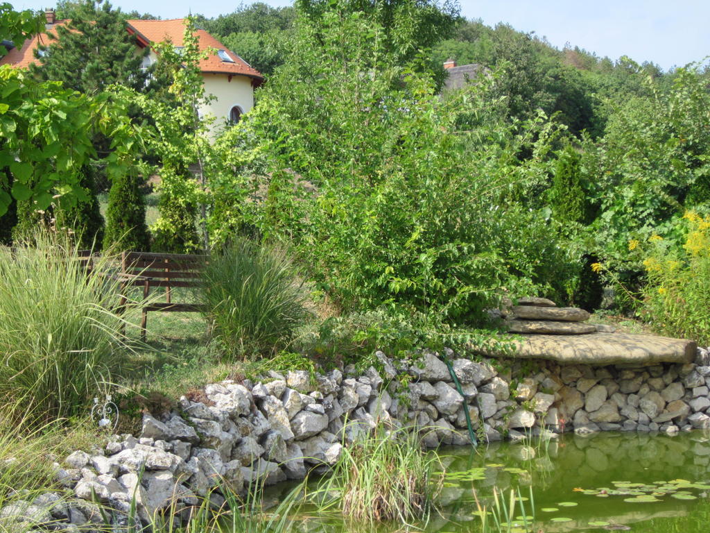 Kincses Vendeghaz Hotel Balatongyörök Zewnętrze zdjęcie